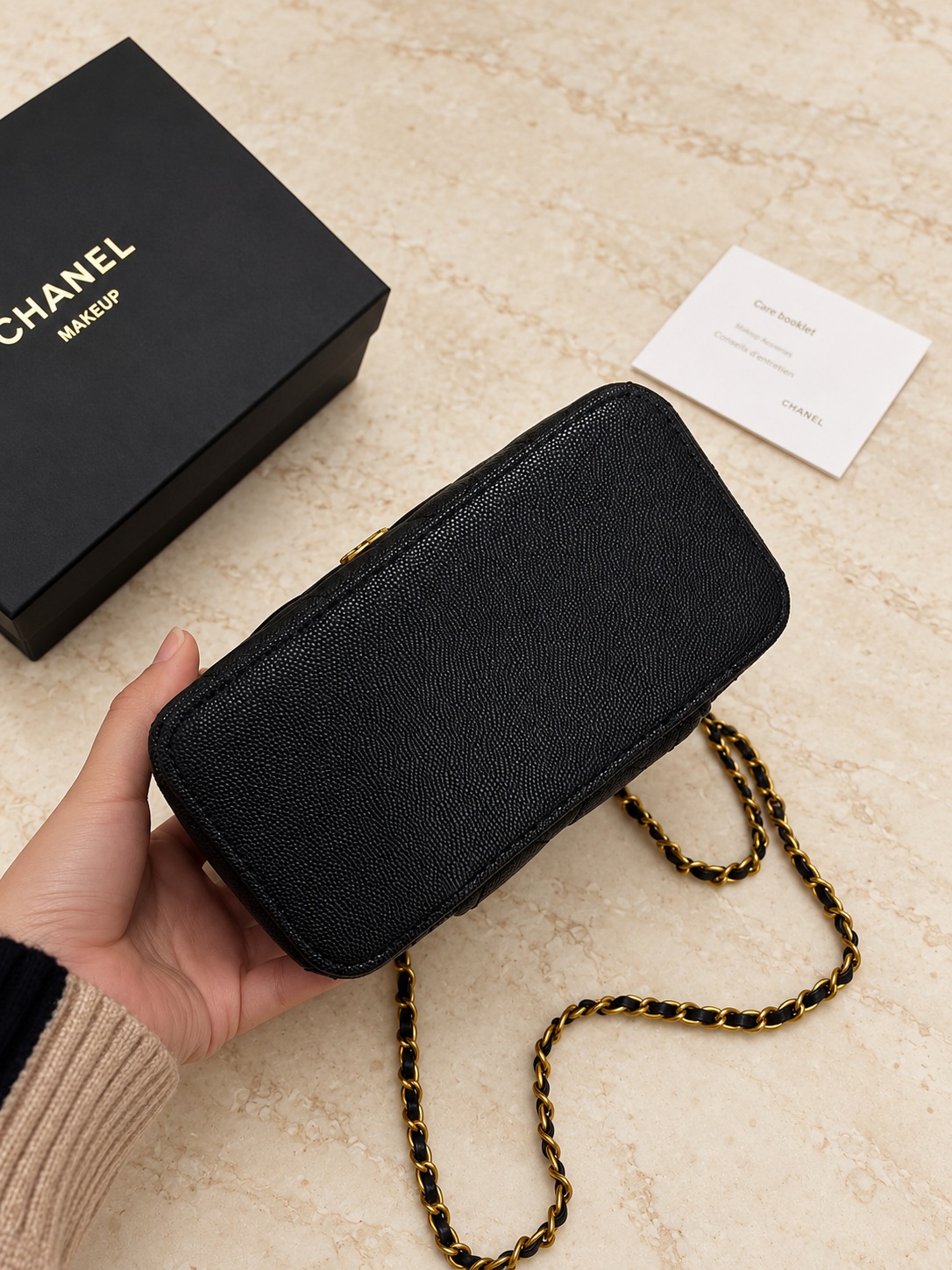Vanity noir grainé caviar
